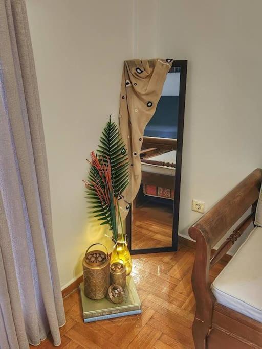 Ilyssos - Boho Stylish Apt- Hilton Area Athén Kültér fotó