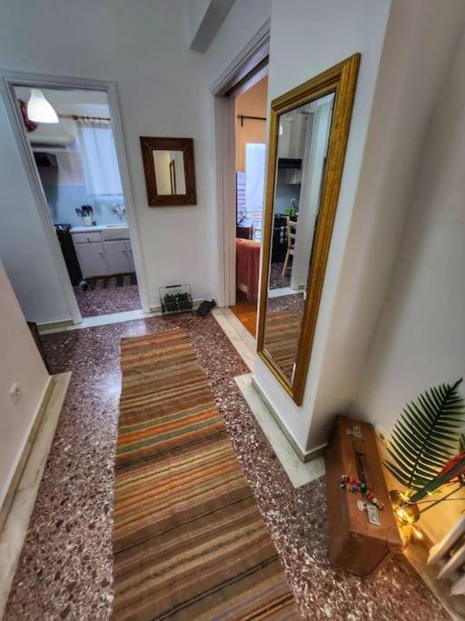 Ilyssos - Boho Stylish Apt- Hilton Area Athén Kültér fotó